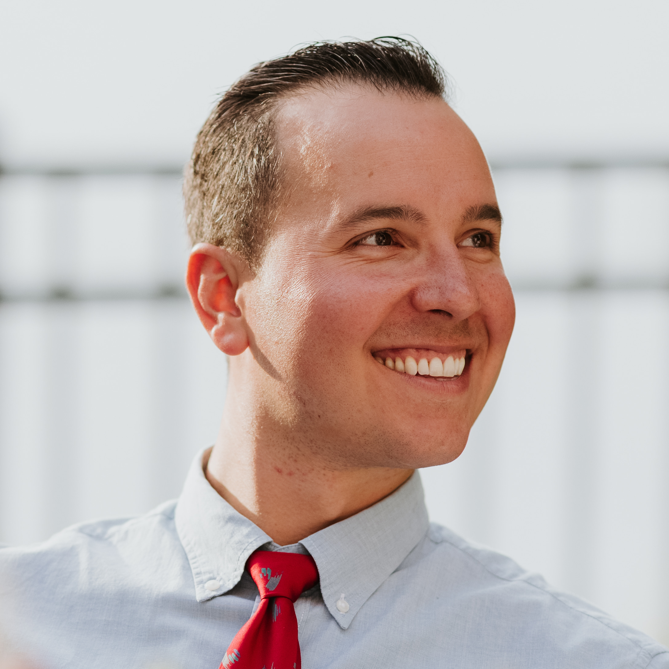 Alex Gold, Founder and CEO of Del Oro Media — social media and digital marketing strategist based in Southern Delaware